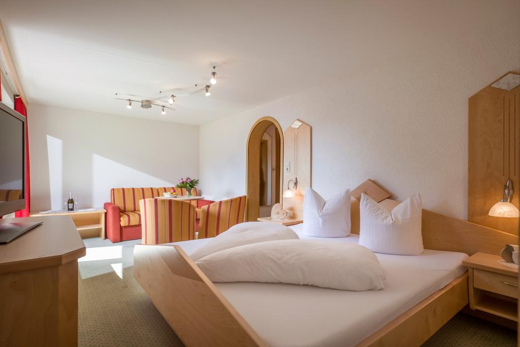Hotel Enzian Pertisau Kültér fotó