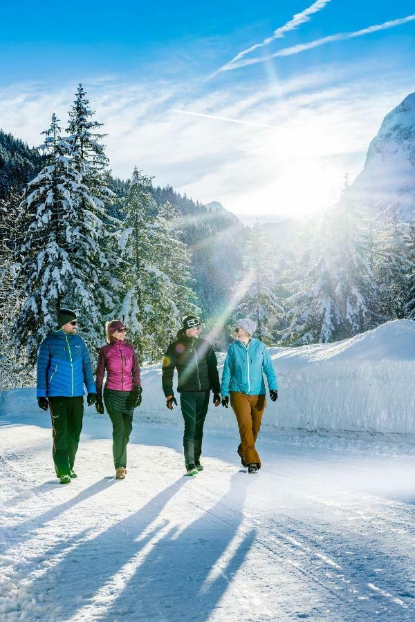 Hotel Enzian Pertisau Kültér fotó